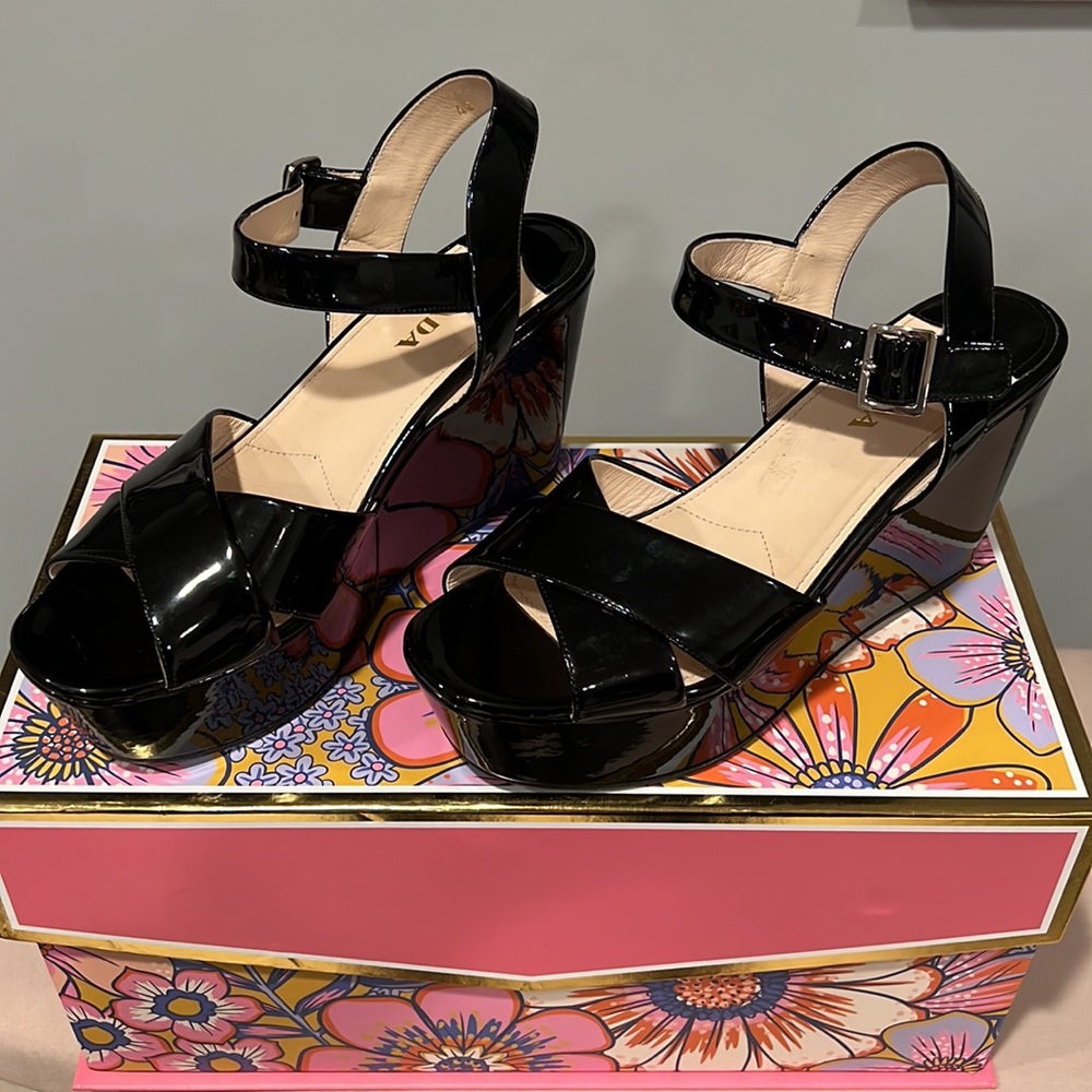PRADA BLACK PATENT LEATHER WEDGES SIZE 10